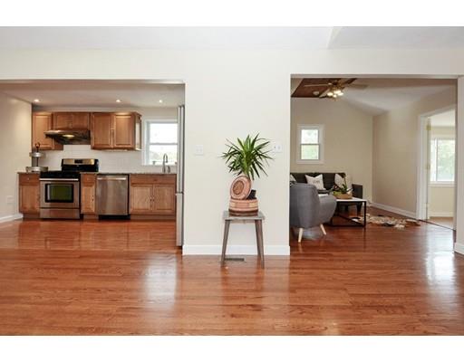 43 Bay State Road Reading, MA 01867 - Photo 14 of 30 Gallery Image 14