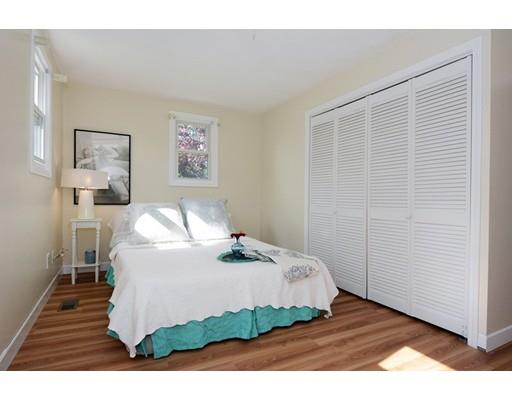 43 Bay State Road Reading, MA 01867 - Photo 16 of 30 Gallery Image 16