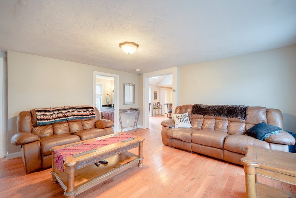 1 Mashapaug Road Holland, MA 01521 - Photo 16 of 36
