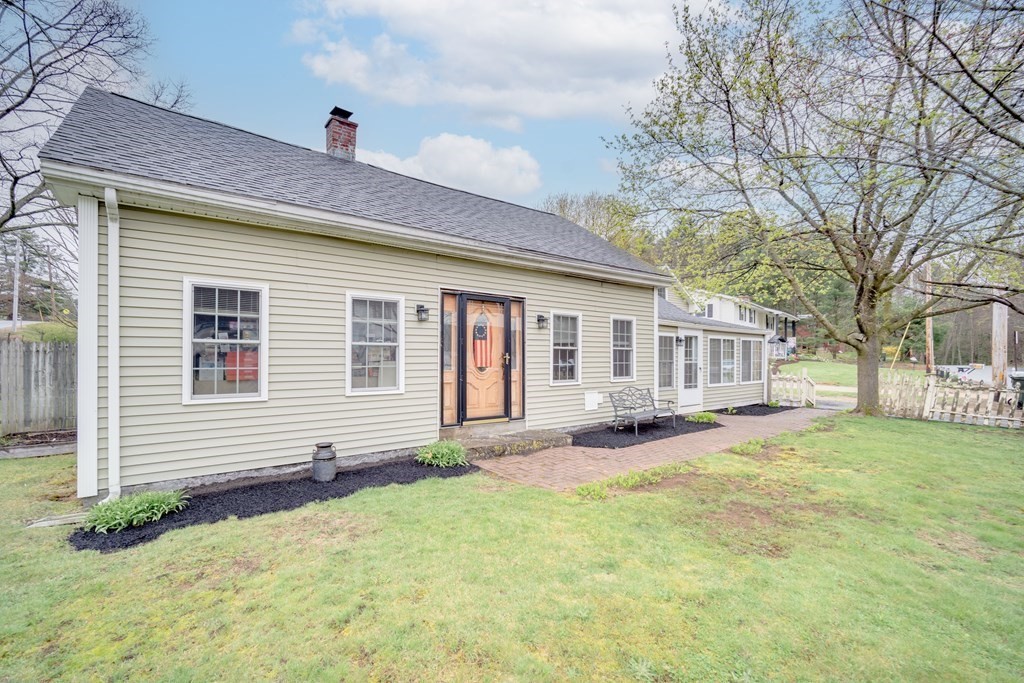 1 Mashapaug Road Holland, MA 01521 - Photo 3 of 36