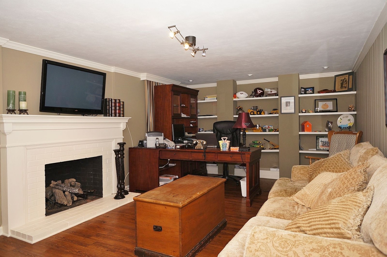 1840 Blenheim Road Southwest Roanoke, VA 24015 - Photo 26 of 35 dsc00443