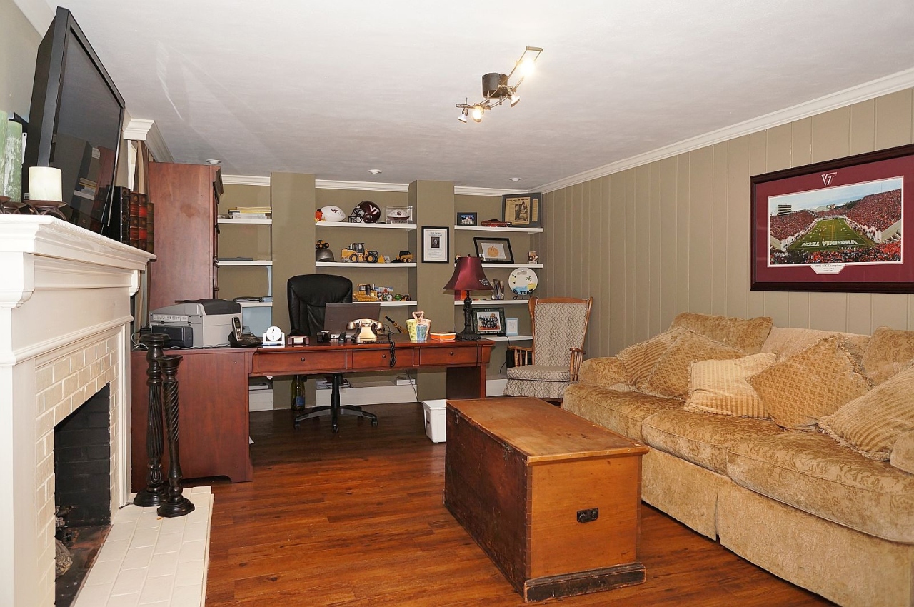 1840 Blenheim Road Southwest Roanoke, VA 24015 - Photo 27 of 35 dsc00444