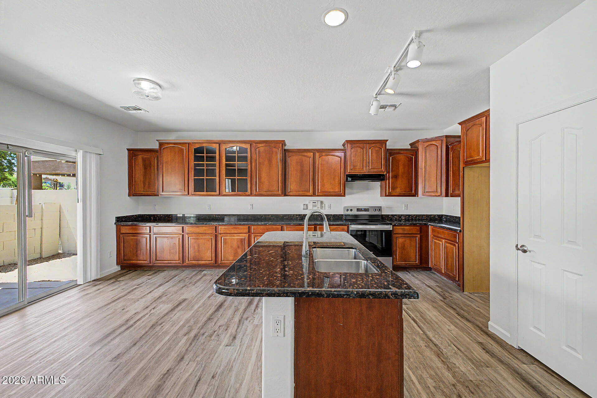 7013 West Beverly Road Laveen, AZ 85339 - Photo 7 of 37