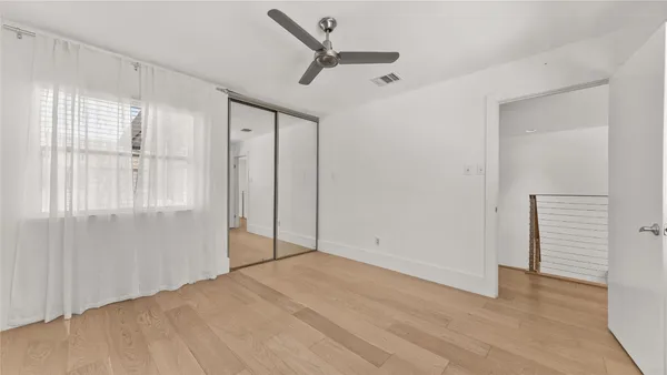 $2,800 | 1914 Augusta Drive, Unit 16, Houston, TX 77057