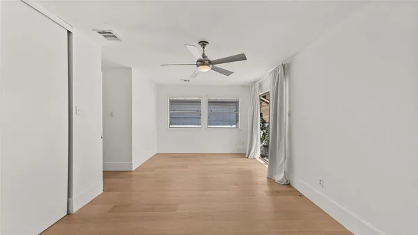 $2,800 | 1914 Augusta Drive, Unit 16, Houston, TX 77057