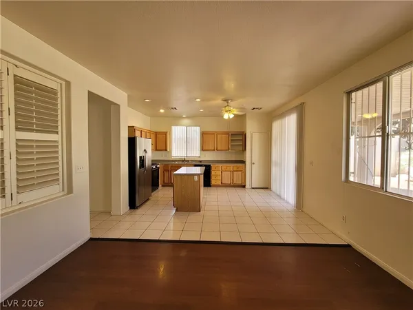 $1,900 | 1290 Hazel Tree Court, Las Vegas, NV 89142