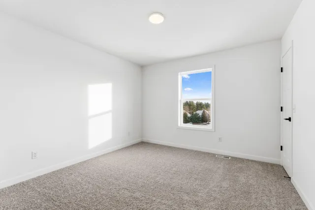 $559,960 | 8879 Periwinkle Boulevard, Woodbury, MN 55129