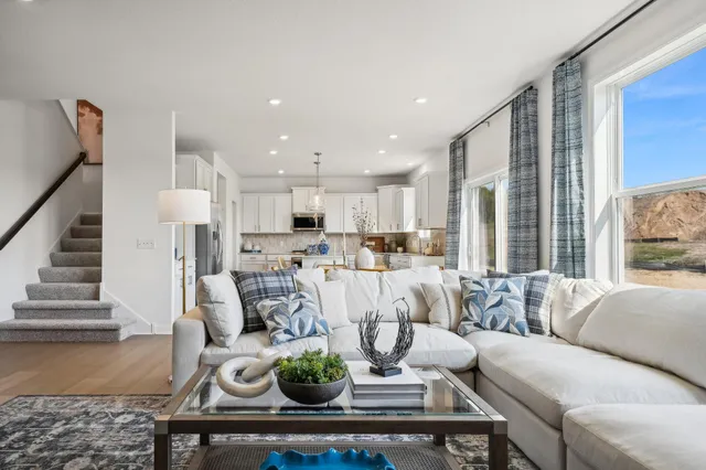 $559,960 | 8879 Periwinkle Boulevard, Woodbury, MN 55129