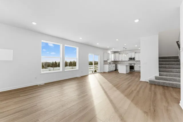 $559,960 | 8879 Periwinkle Boulevard, Woodbury, MN 55129