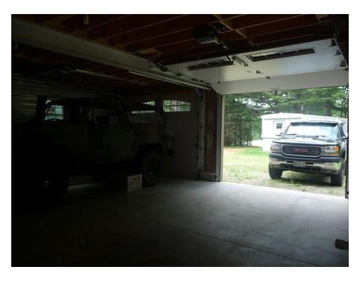 633 Brunswick Road Richmond, ME 04357 - Photo 8 of 10 Parking Lot/Garage. Auto door -...