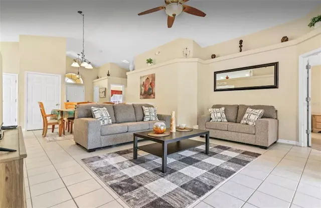 $385,000 | 100 Cardinal Court, Davenport, FL 33896