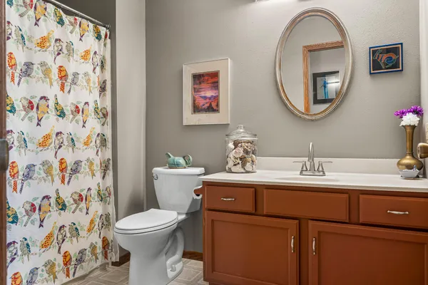 $277,500 | 10-th 10-th Avenue Avenue, Onalaska, WI 54650