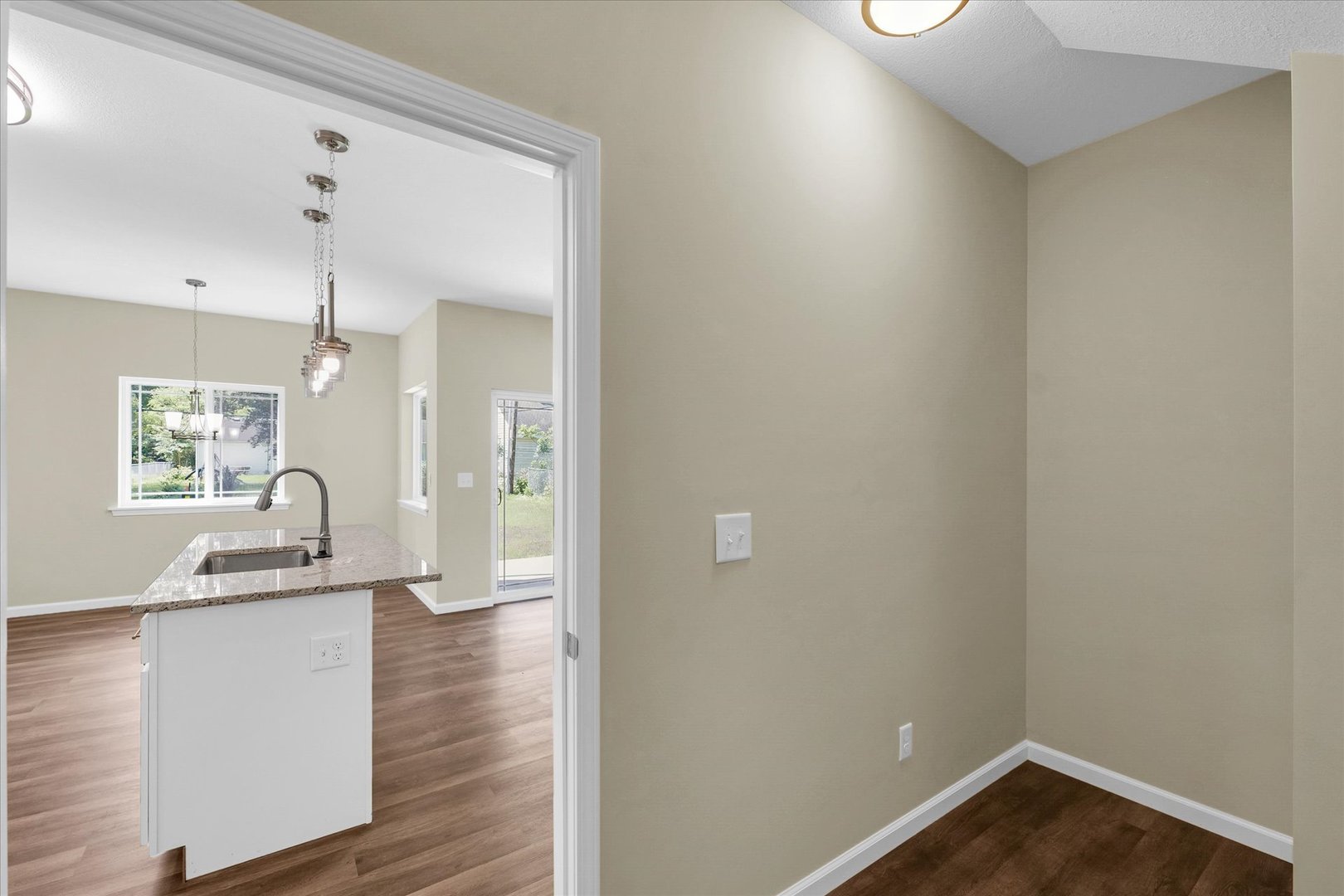 5 Montclair Road, Unit A Urbana, IL 61801 - Photo 15 of 33