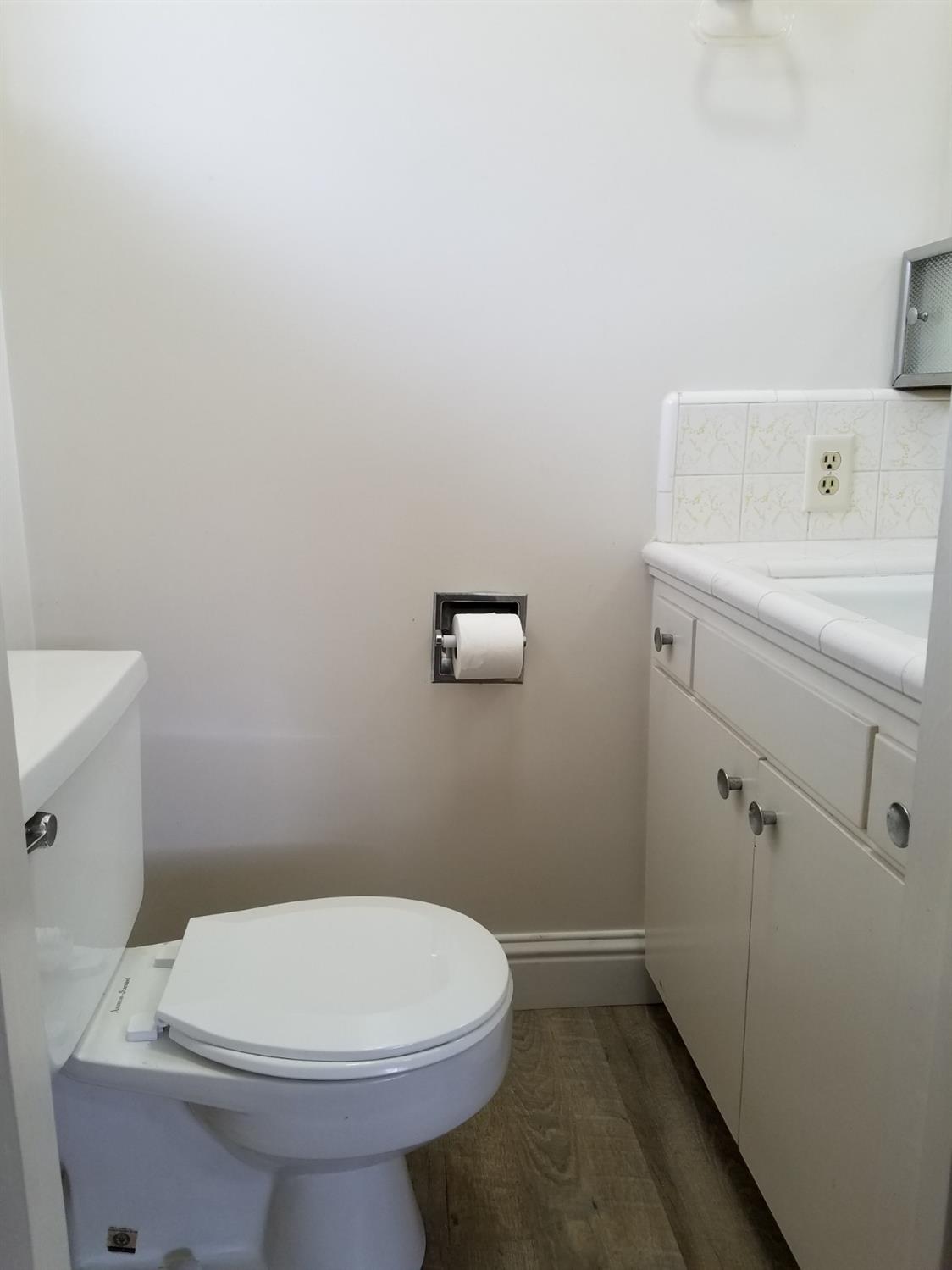 1189 Cyrier Avenue Reedley, CA 93654 - Photo 14 of 23