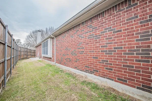 $449,900 | 2878 Crestview Drive, Lewisville, TX 75067