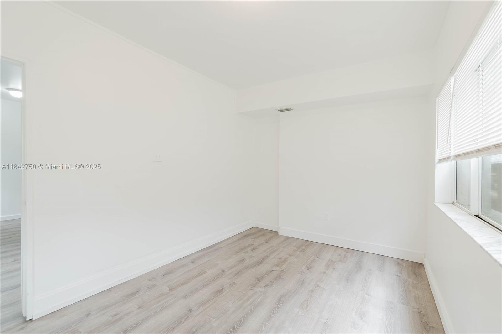 109 Northwest 6th Avenue, Unit 6 Miami, FL 33128 - Photo 14 of 22