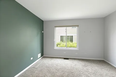 $430,000 | 349 Hampton Court, Crystal Lake, IL 60012