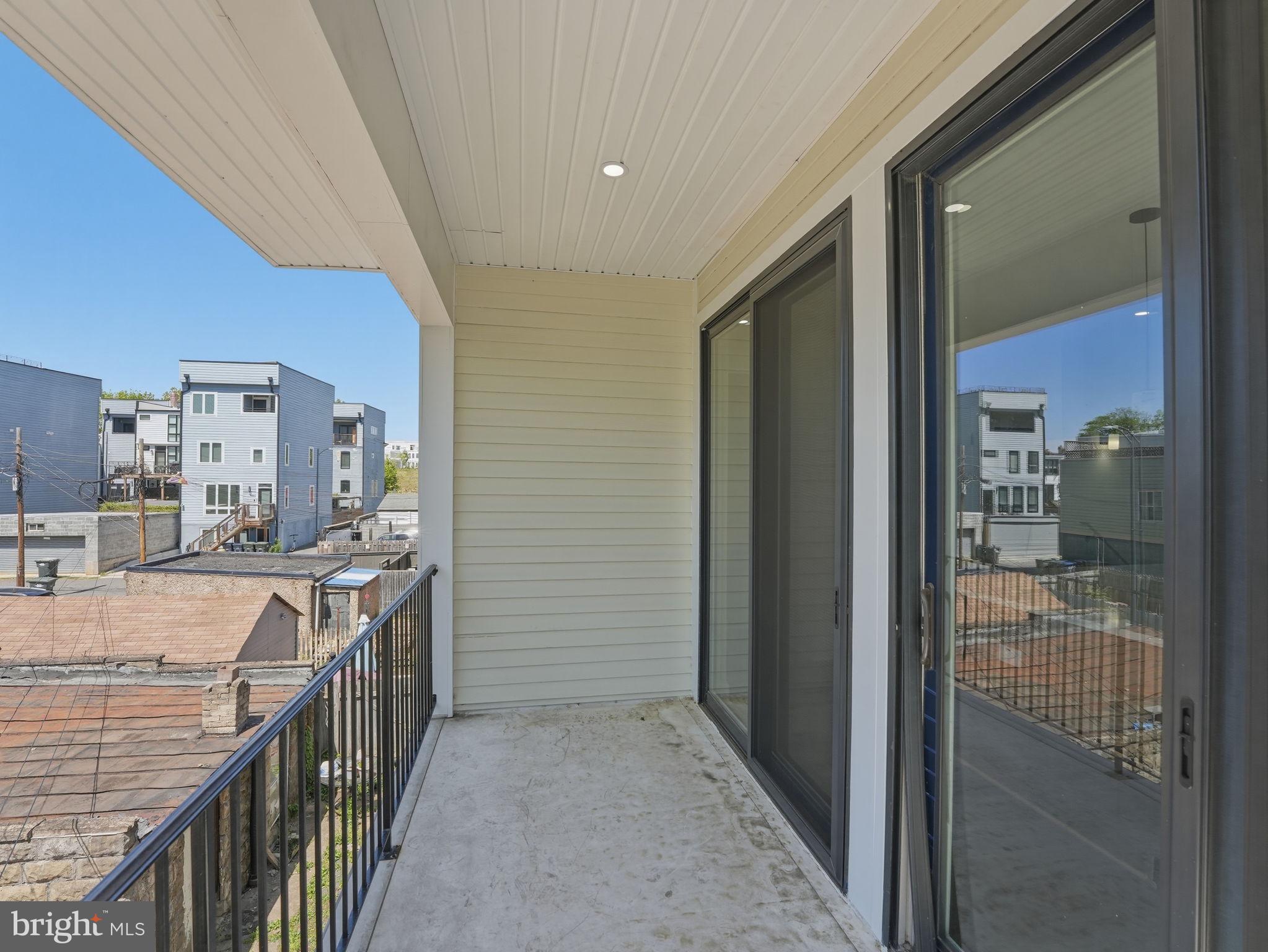 2404 North Capitol Street Northwest, Unit B Washington, DC 20002 - Photo 9 of 22