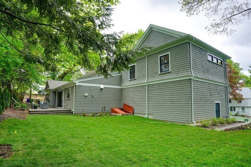 20 Richfield Road Newton, MA 02465 - Photo 31 of 35 Gallery Image 31