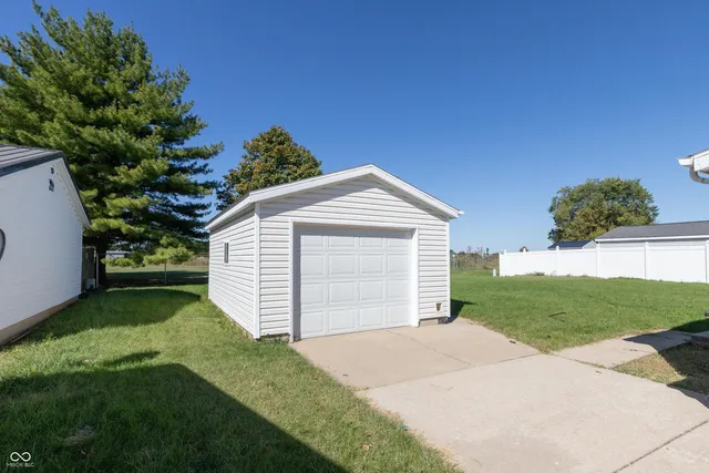 $209,900 | 4620 Autumn Ridge Drive, Columbus, IN 47203