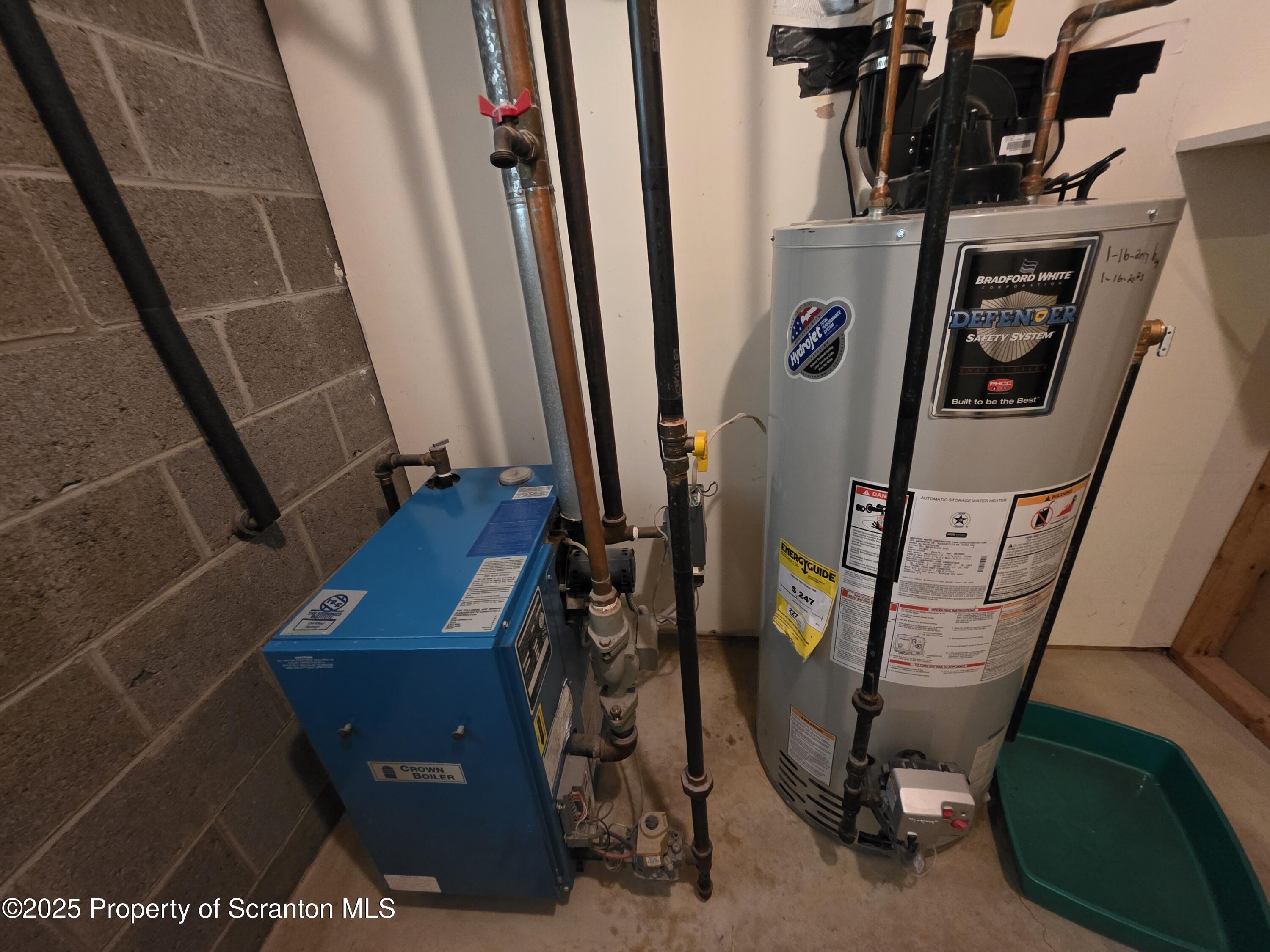 129 Northpoint Drive Olyphant, PA 18447 - Photo 41 of 56 a view of an entryway with wooden walls