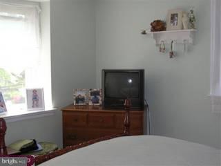 4059 Lasher Road Drexel Hill, PA 19026 - Photo 5 of 6 Gallery Image 5