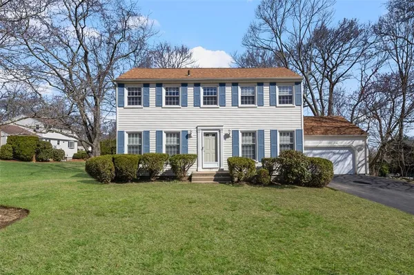 $639,900 | 121 Zinnia Street, Warwick, RI 02886