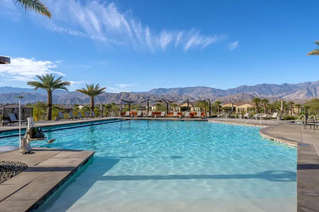 $835,000 | 38 Zinfandel, Rancho Mirage, CA 92270
