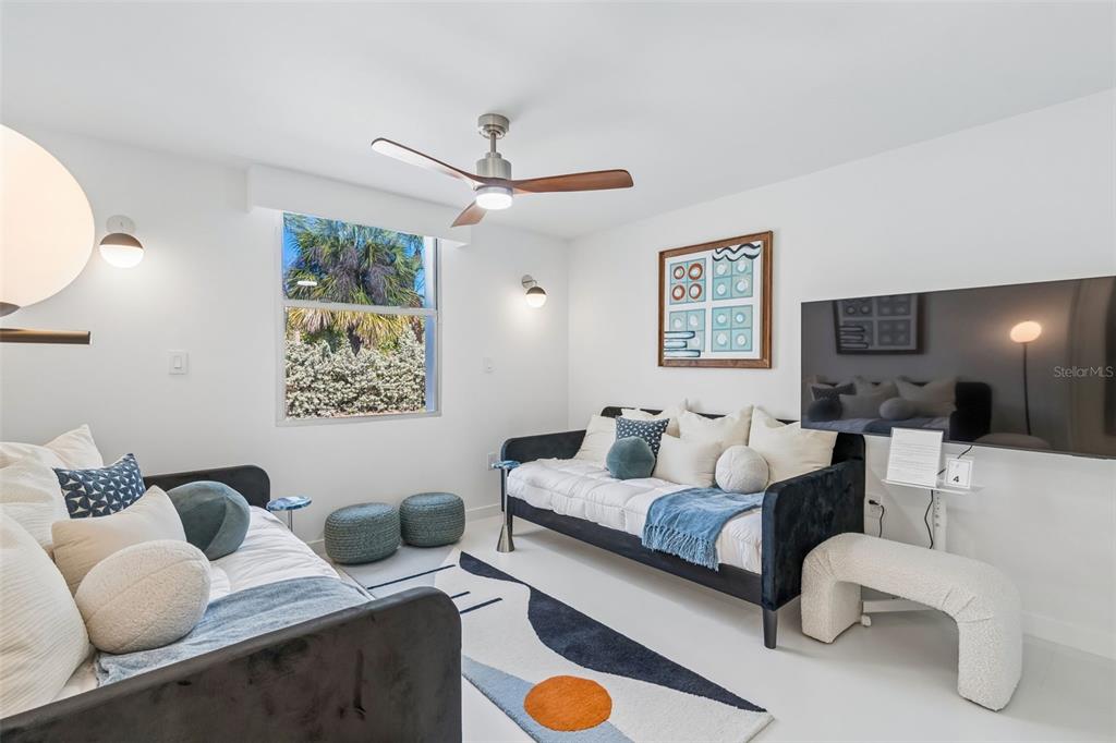 7647 Sanderling Road Sarasota, FL 34242 - Photo 23 of 70