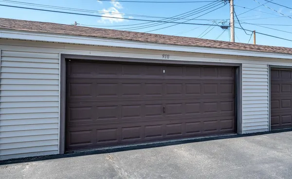$184,900 | 910 9th Street, Farmington, MN 55024