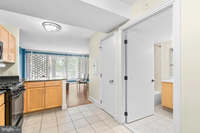 $1,800 | 800 4th Street Southwest, Unit N123, Washington, DC 20024