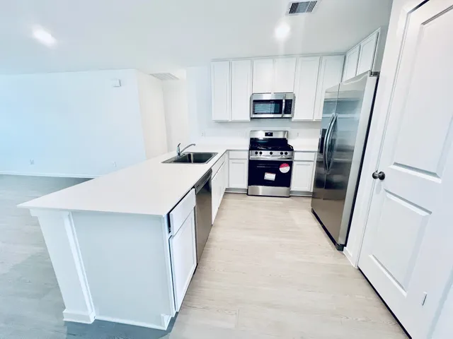 $1,650 | 3090 Mallorca Drive, Conroe, TX 77301