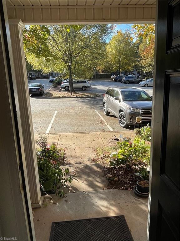 16 Raelans Circle Greensboro, NC 27407 - Photo 2 of 24