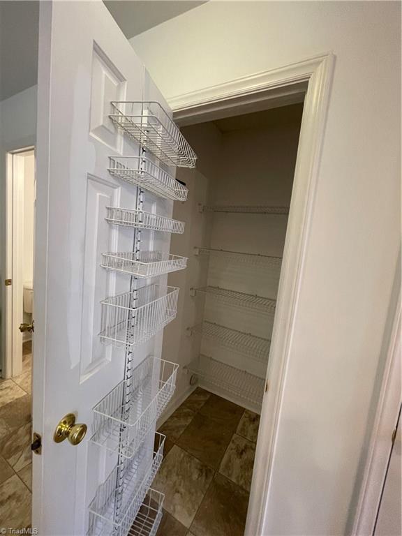 16 Raelans Circle Greensboro, NC 27407 - Photo 9 of 24