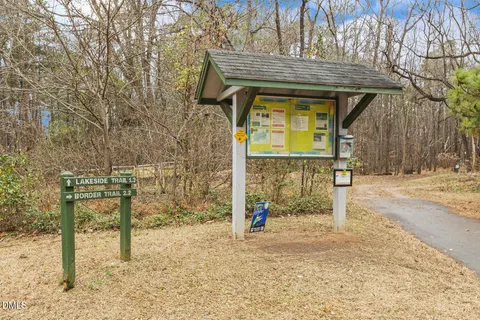 $725,000 | 3612 Summer Leaf Court, Raleigh, NC 27615