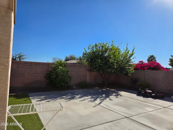 $2,100 | 5365 West Augusta Avenue, Glendale, AZ 85301
