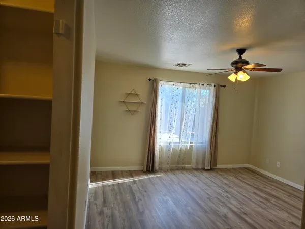 $2,100 | 5365 West Augusta Avenue, Glendale, AZ 85301