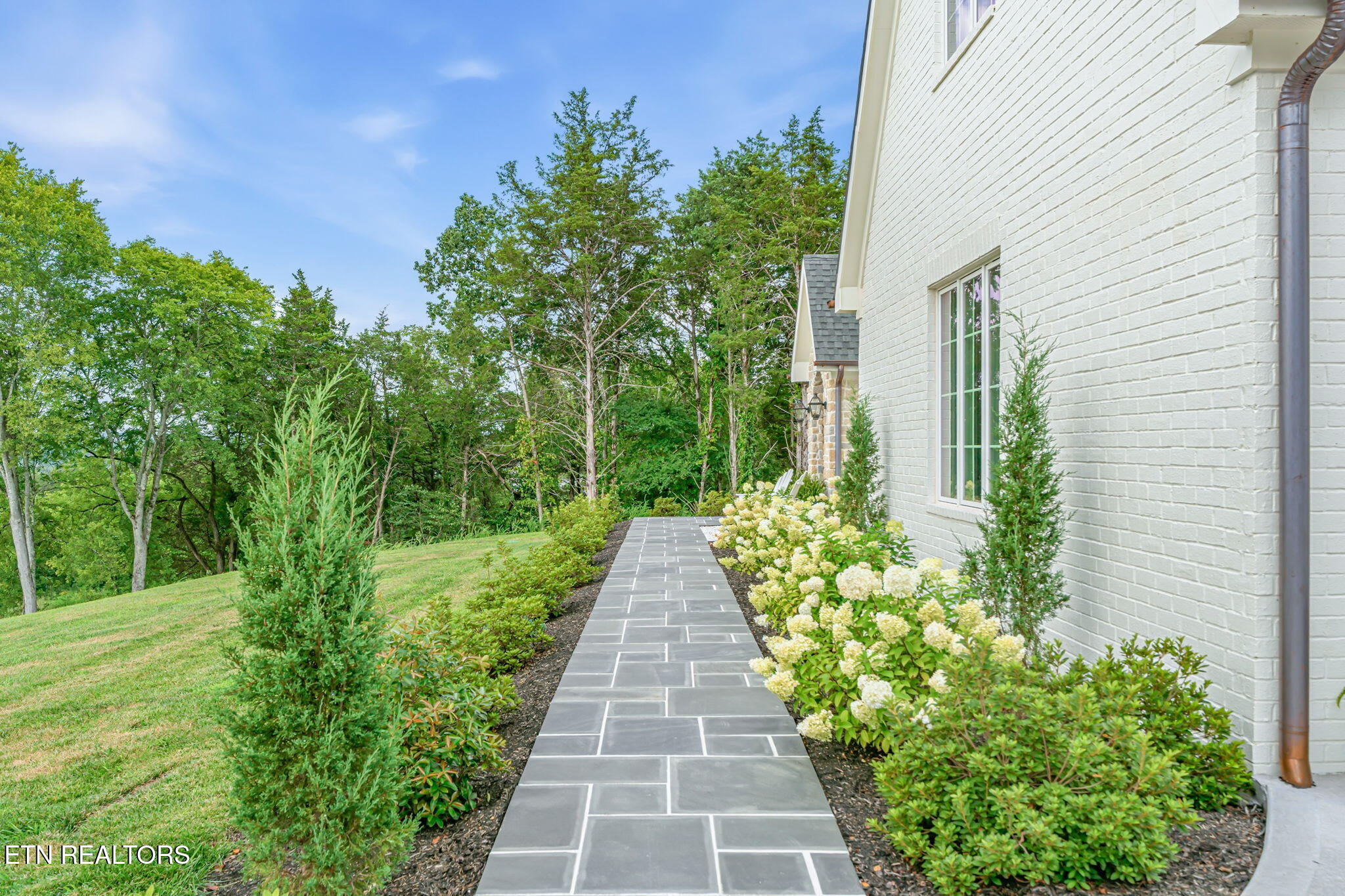 1338 Mountain Road Clinton, TN 37716 - Photo 7 of 50 9-web-or-mls-1338 Mountain Road -2