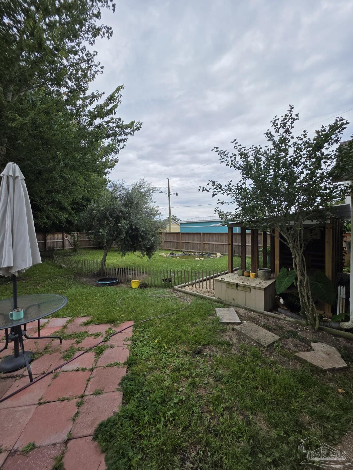 215 Berry Road Pensacola, FL 32507 - Photo 8 of 19