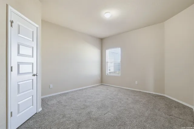 $1,950 | 10233 Melissa Rnch Boulevard, San Antonio, TX 78245