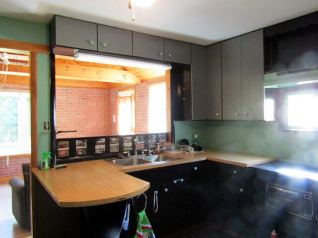 11 Maranacook Road Winthrop, ME 04364 - Photo 6 of 26 kitchen