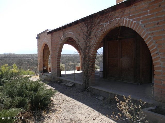1410 East Madison Road Huachuca City, AZ 85616 - Photo 3 of 9