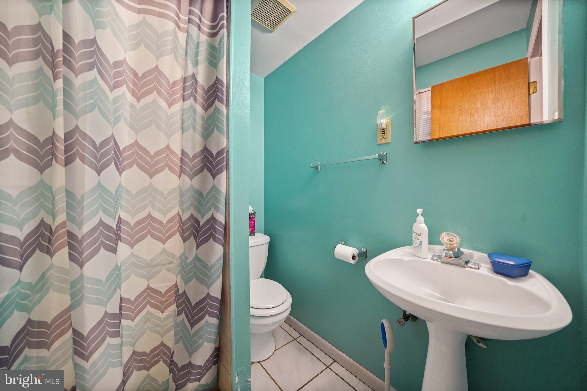 213 Bridge Road Boothwyn, PA 19061 - Photo 14 of 19 Gallery Image 14