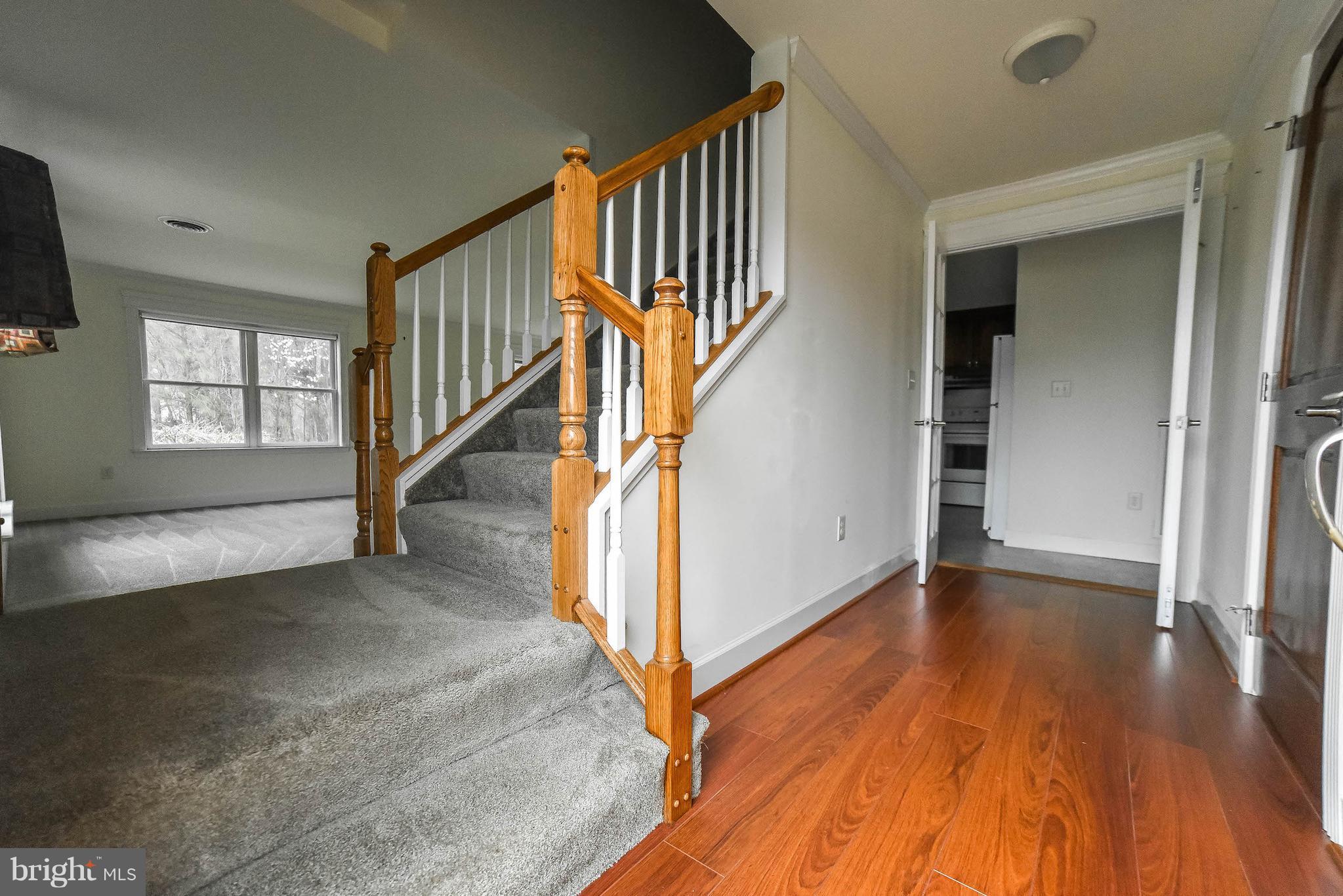 13521 Dowell Road Dowell, MD 20629 - Photo 3 of 30 Nice hardwood foyer entry