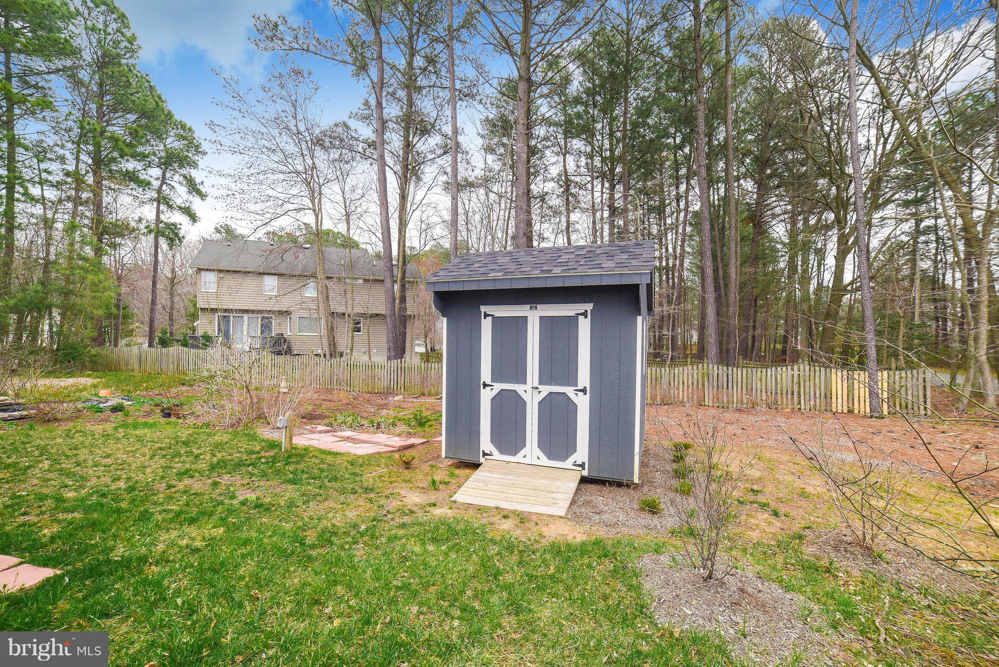 13521 Dowell Road Dowell, MD 20629 - Photo 29 of 30 Cute shed for storage