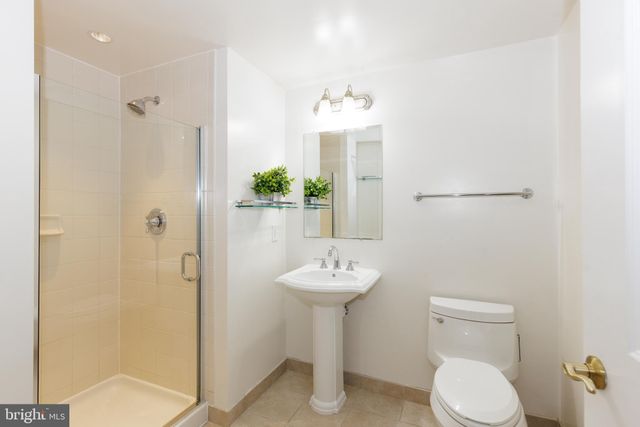 $700,000 | 5 Park Place, Unit 114, Annapolis, MD 21401