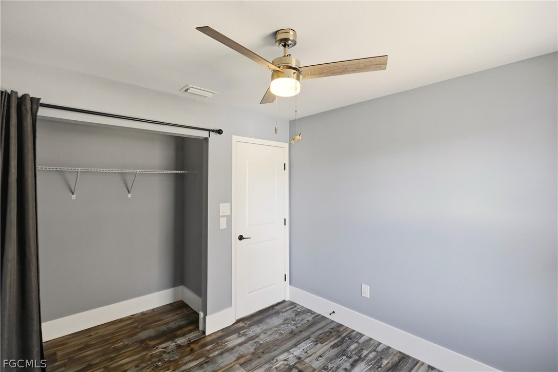 3404 2nd Street Southwest Lehigh Acres, FL 33976 - Photo 24 of 41 a view of an empty room
