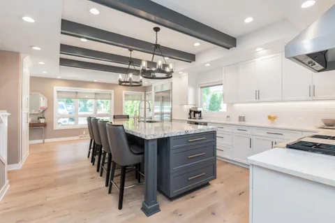 $2,998,000 | 1503 Milwaukee Street, Delafield, WI 53018