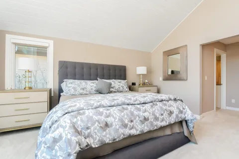 $2,998,000 | 1503 Milwaukee Street, Delafield, WI 53018