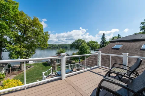 $2,998,000 | 1503 Milwaukee Street, Delafield, WI 53018